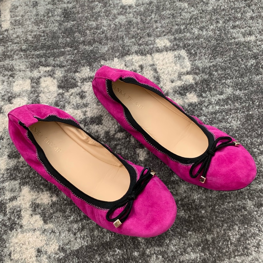 Ivanka Trump pink suede ballet flats- like new!